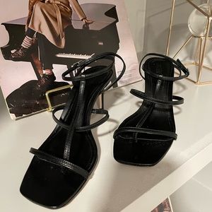 SCHUTZ black straps sandals 3in heels sz 8